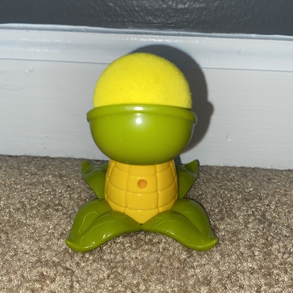 Plants vs. Zombies Cabbage-Pult/Kernel-Pult Lot of 2 Toys - Picture 8 of 8